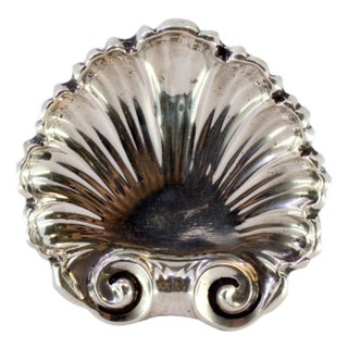 Silver Ring in the shape of Shell For Sale