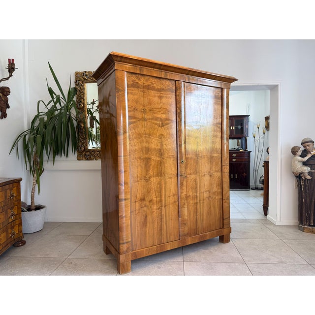 Antique Biedermeier Walnut Veneer Wardrobe For Sale - Image 5 of 17