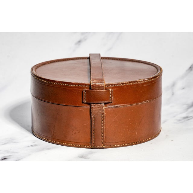 Animal Skin Heritage Style Antique Victorian Round Leather Collar Box Home Decor Prop Storage For Sale - Image 7 of 10