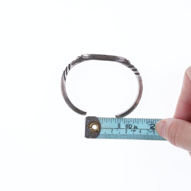 5.75" c1940's Zuni Turquoise channel inlay bracelet For Sale - Image 9 of 9