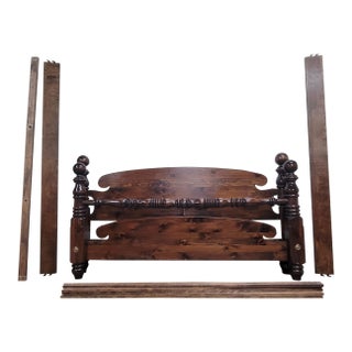 Vintage Ethan Allen King Size Antiqued Pine Old Tavern Cannonball Bed For Sale