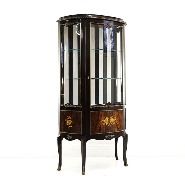 Black Louis XV / Louis XVI Style Display Cabinet, 1950s For Sale - Image 8 of 9
