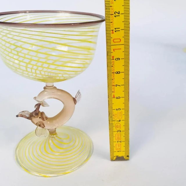 German Art Deco Handcrafted Champagne Glasses with Fish-Shaped Stems from Lauscha Glashütte, 1920s, Set of 5 For Sale - Image 14 of 15