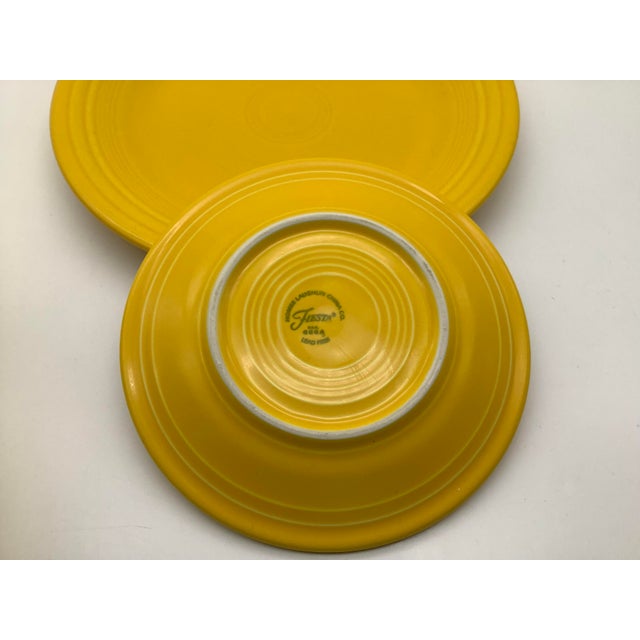 4 Piece Place Setting Daffodil Yellow Homer Laughlin Ceramic Dishes Hlc Set, 1980s For Sale In Sacramento - Image 6 of 11