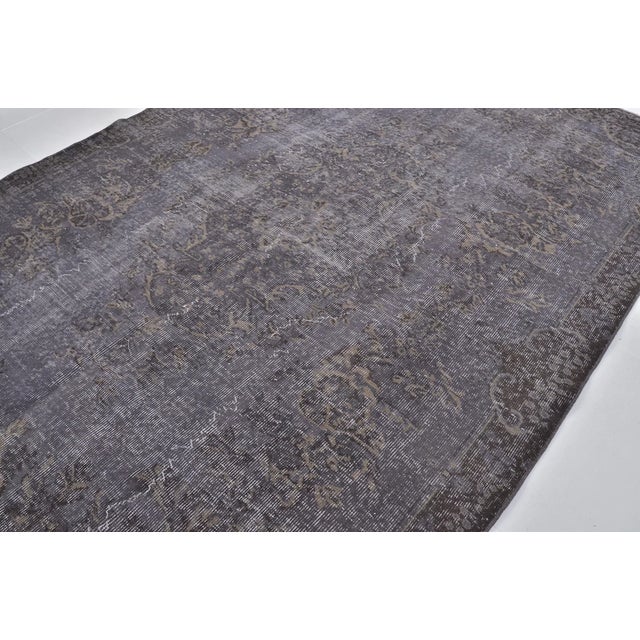 Vintage Distressed Turkish Oushak Rug in Charcoal Black, Slate Gray For Sale In Phoenix - Image 6 of 10