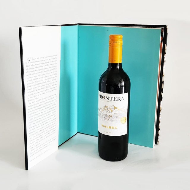 Textile 1997 Coffee Table Book "Tiffany's 20th Century, a Portrait of American Style" by John Loring For Sale - Image 7 of 11