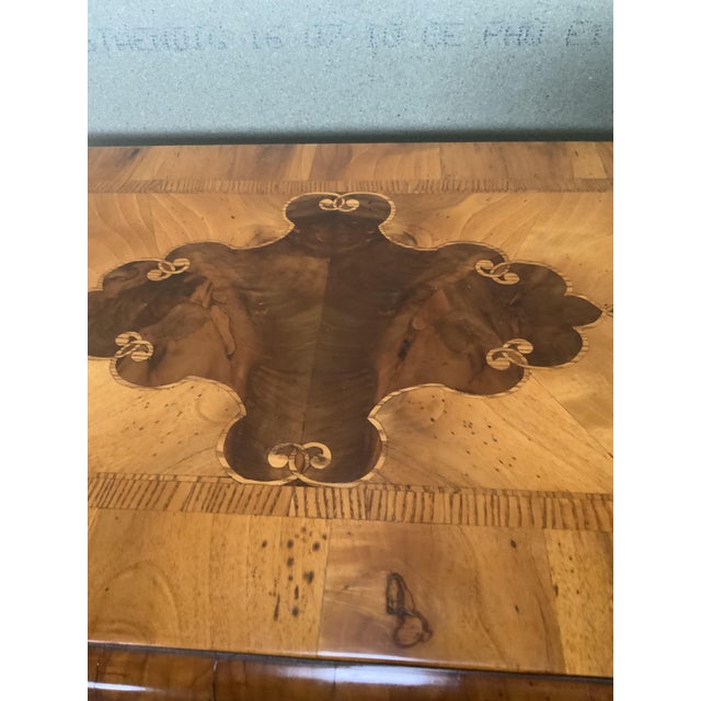 Baroque Inlaid Light Walnut Chest of Drawers, 1760s For Sale - Image 15 of 18