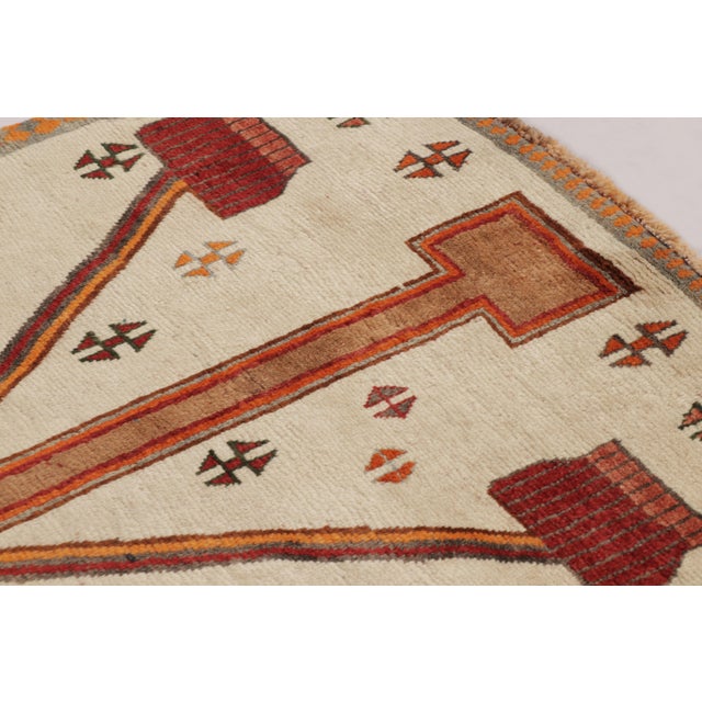 1950s Vintage Persian Gabbeh Rug, Minimalist Tree of Life in Beige & Red - Rug & Kilim For Sale - Image 5 of 10