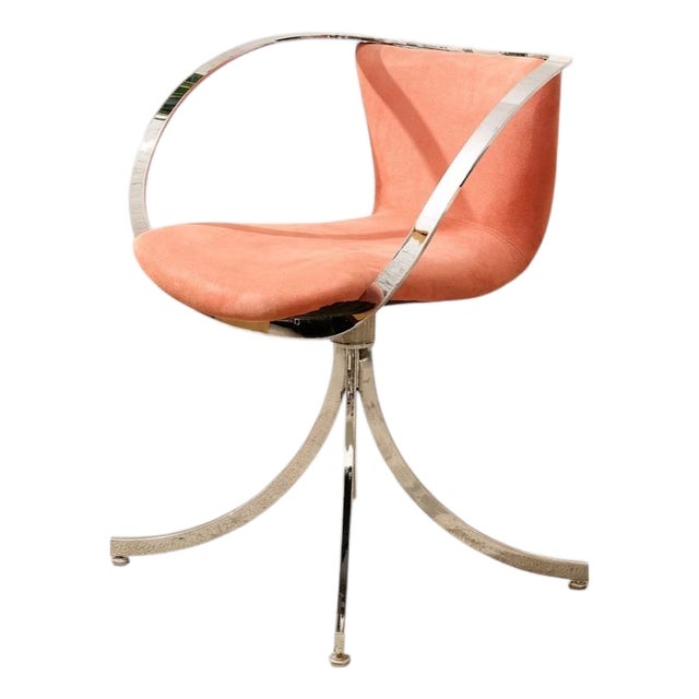 Vintage 1970s Chrome Halo Swivel Armchair in Blush Velvet For Sale