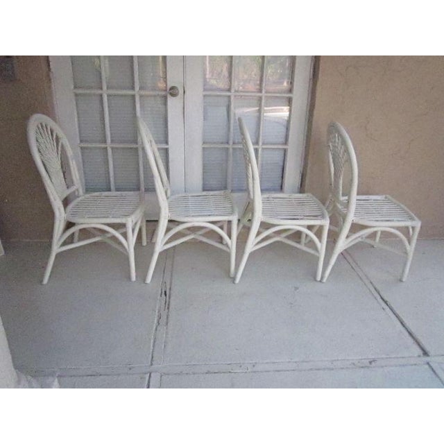 1970s Tropical Style Wicker Bamboo Dining Chair White With Cushion Set of 4 For Sale - Image 10 of 11