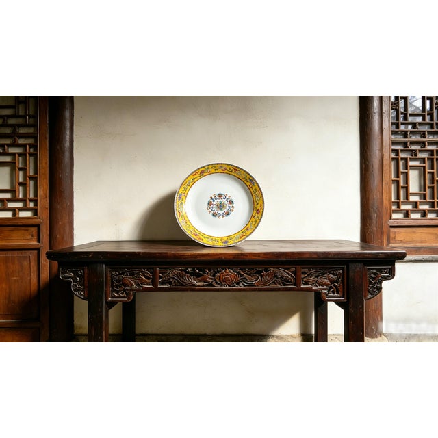 W-20.5cm,H-4cm Experience the beauty and elegance of Chinese history with our Chinese Vintage Porcelain Handcrafted with...