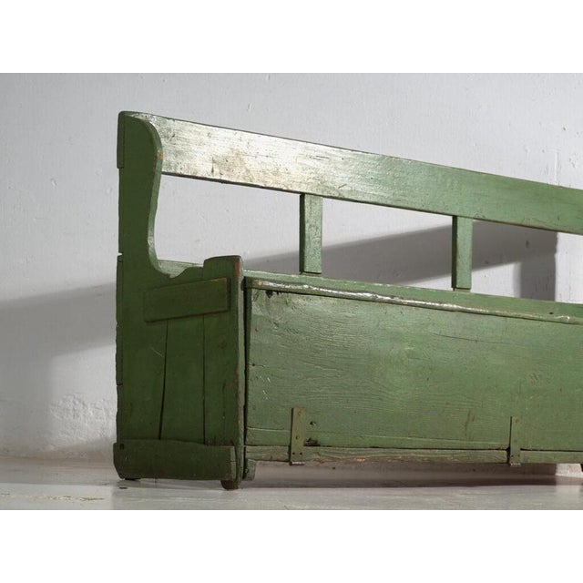 Antique Painted Storage Bench in Pine, 1900 For Sale - Image 5 of 13