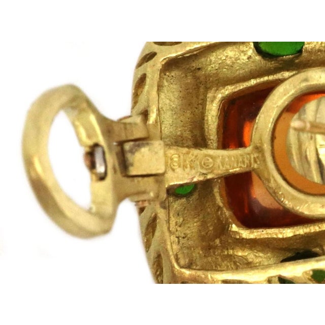 Mid 20th Century Pair of Kanaris Citrine & Tourmaline 18k Yellow Gold Hammered Square Huggie Earrings For Sale In Miami - Image 6 of 6