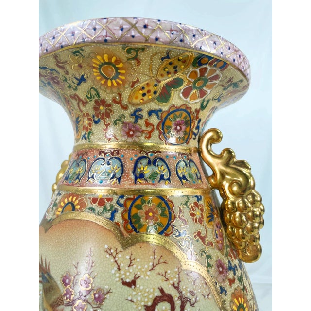 Gold Vintage Chinoiserie Japanese Satsuma Ceramic Hand Painted Vase For Sale - Image 8 of 13