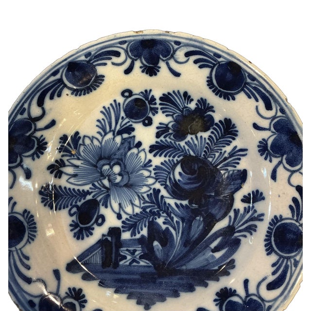 Dutch Delftware “Garden Gate” Scene Plate, Circa 1800 For Sale - Image 4 of 7