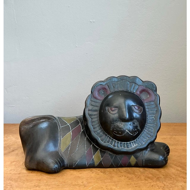Vintage Original Pottery Lion For Sale - Image 11 of 12