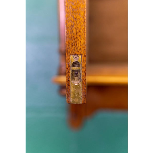 Late 19th Century English Victorian Hanging Mahogany Cabinet With Gilt Details For Sale - Image 12 of 16