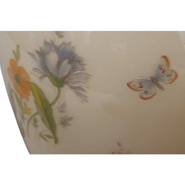 Cream Chinoiserie Glass Table Lamps, a Pair For Sale - Image 8 of 11