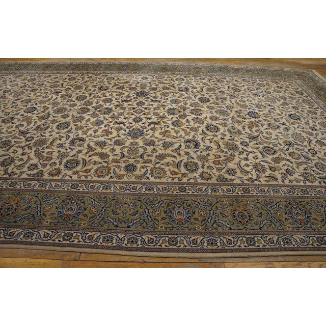 1940s Ivory Floral Antique Persian Formal Kashan Carpet 10' X 16' Knotted Pile Wool Rug For Sale - Image 11 of 12