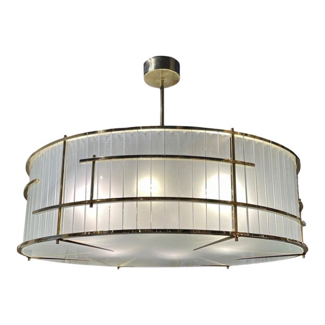 Large Scale Murano Glass and Brass Round Chandelier For Sale
