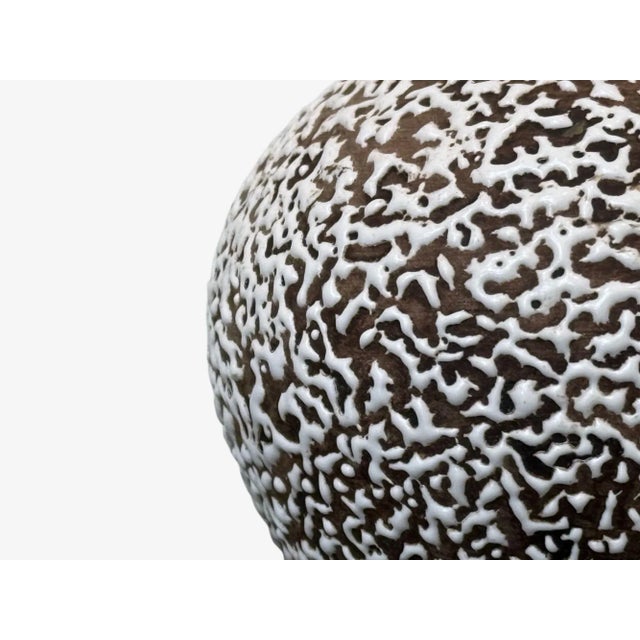 Jean Besnard, French Art Deco, Ceramic, Table Lamp, France, 1960s For Sale - Image 4 of 10