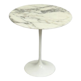 Eero Saarinen for Knoll Marble Tulip Side Table, 20 Inches For Sale