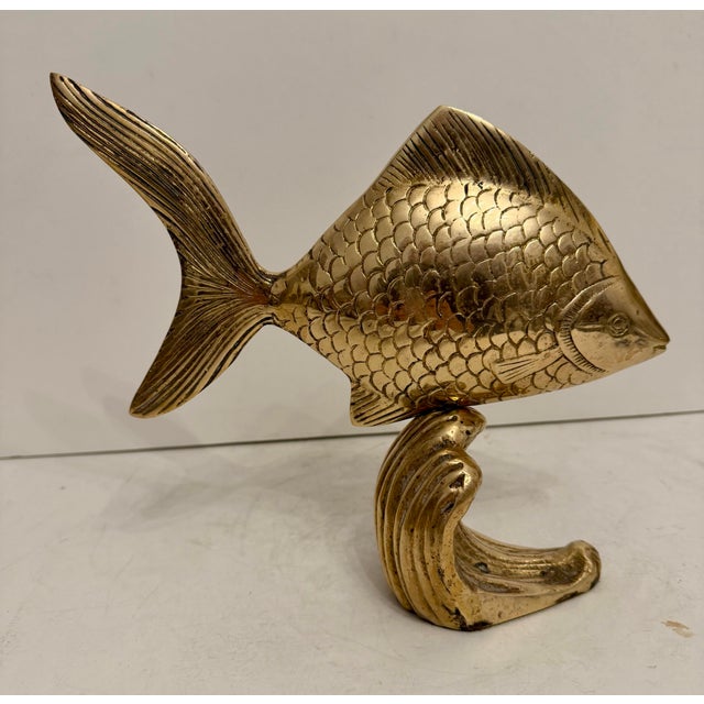 1970s Brass Tropical Fish Sculpture on Stand, Hollywood Regency Style For Sale - Image 11 of 12