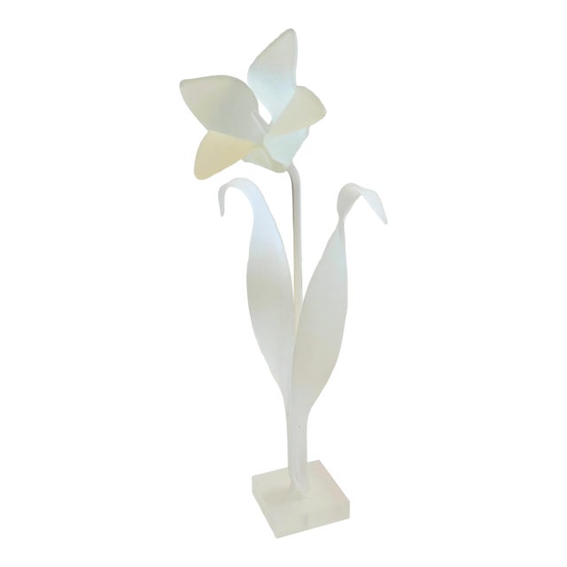 Vintage Lucite Flower Sculpture For Sale