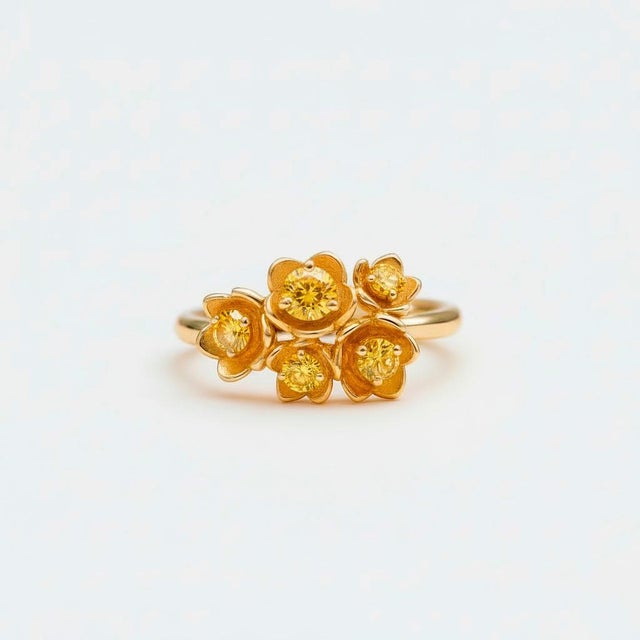 Contemporary 14k Gold Blossom Yellow Flower Ring, Size 8 For Sale - Image 3 of 6
