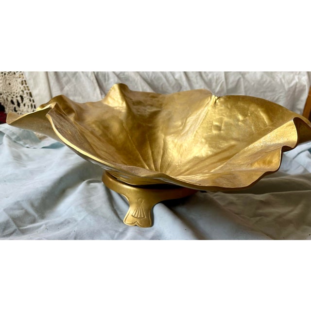 Mid 20th Century Harvin Virginia Metalcrafters Large Lotus Anodized Gold Aluminum Bowl on Stand For Sale - Image 5 of 12