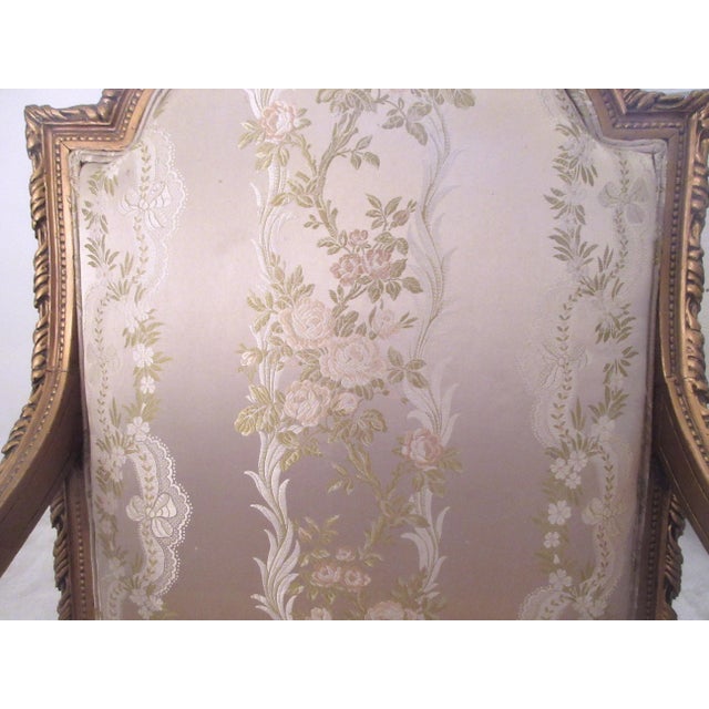 French Antique French Louis Gilt Carved Bergere Chair With Damask Roses Fabric For Sale - Image 3 of 13