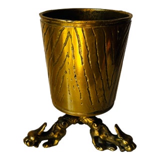 Antique Footed Planter With a Textured Finish and a Stand With Dragon Feet. For Sale