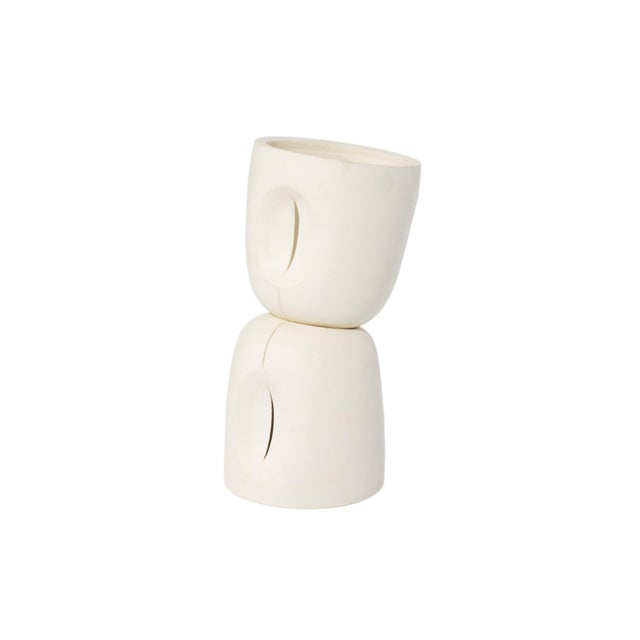 A 2005 studio pottery sculpture by American ceramicist Anne Hirrondelle (born 1944). This organic sculpture is composed of...