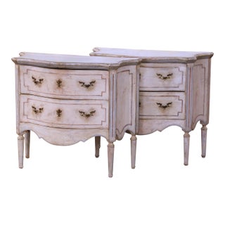 Pair of Early 20th Century French Louis XVI Revival Painted Nightstands Chests For Sale