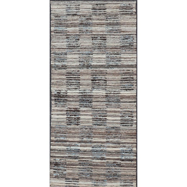 Abstract Modern Hi Low With Kilim-Piled Runner With Checkerboard Design in Blue/Gray For Sale - Image 3 of 10