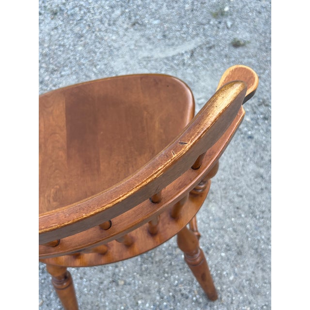 Vintage Ethan Allen Solid Maple Comb Back Captains Chairs - Set of 6 For Sale In New York - Image 6 of 12