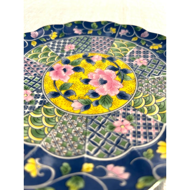 Ceramic MCM Gump’s Japanese Scalloped Gold Rimmed Imari Floral Porcelain Plates - A 10 Piece Set For Sale - Image 7 of 9
