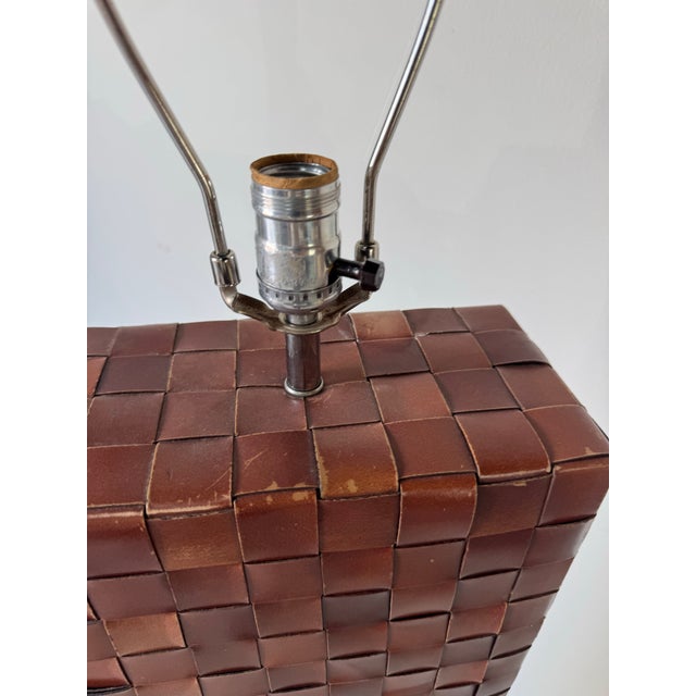 1980’s Vintage Woven Leather Floor Lamp Attributed to Paul Dupré-Lafon for Hermès For Sale - Image 10 of 12