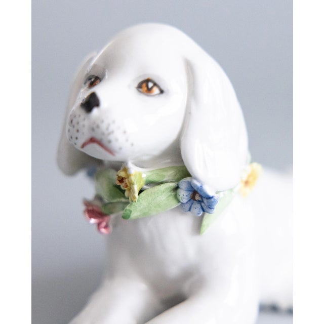 Vintage Italian White Majolica Dog Figurine With Flower Wreath For Sale In Houston - Image 6 of 9