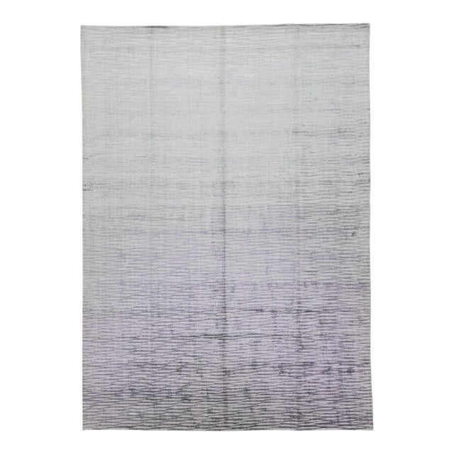 2010s Handmade Modern Wool & Silk Rug With Gray-Silver Abstract Motif For Sale