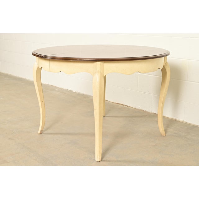 French Provincial Drexel French Provincial Louis XV Walnut and Cream Lacquered Dining Table or Breakfast Table, 1962 For Sale - Image 3 of 11