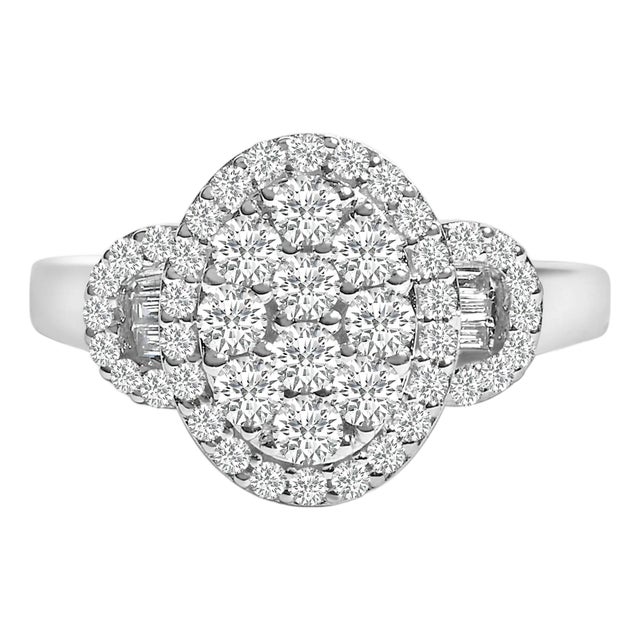 10K White Gold 1.0 Cttw Diamond Oval Cluster with Halo Vintage-Inspired Art Deco 3 Stone Style Statement Ring (G-H Color, SI1-SI2 Clarity), Size 7 For Sale