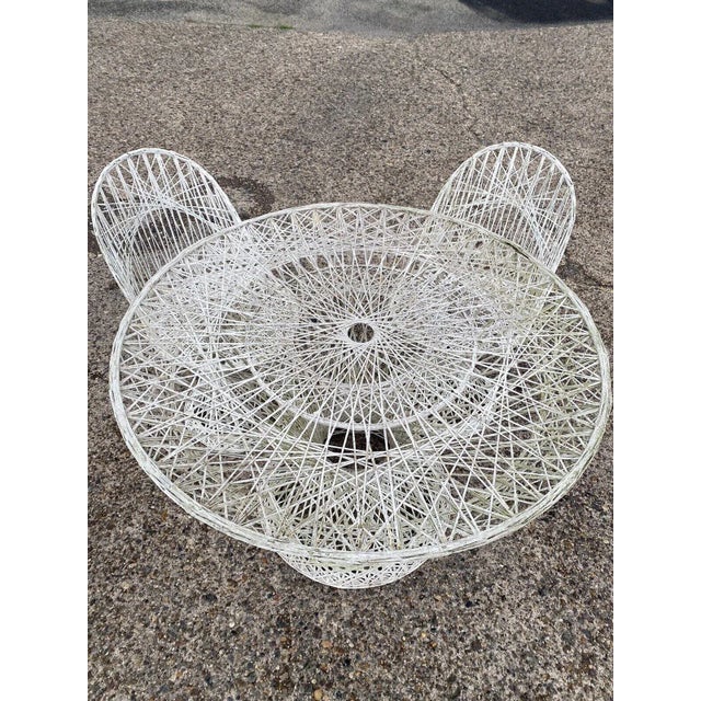 Russell Woodard Late 20th Century Russell Woodard Spun Fiberglass Mid Century Modern Patio Dining Set - 5 Piece Set For Sale - Image 4 of 13