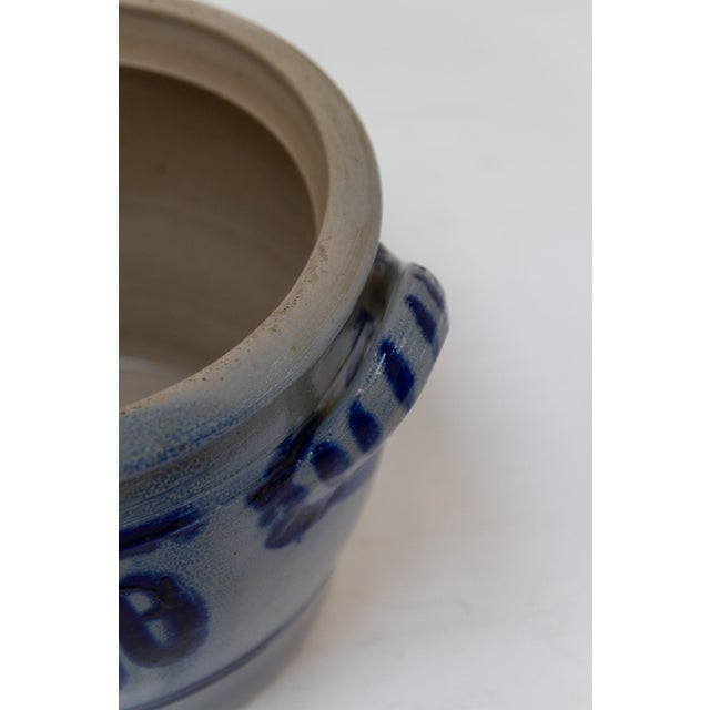 Blue 19th Century German Stoneware Five Liter Crock, 1890s For Sale - Image 8 of 11