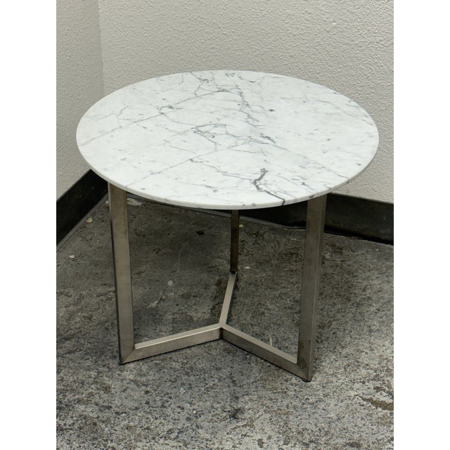Modern Room & Board Classic Venatino Marble Round End Table For Sale - Image 3 of 12