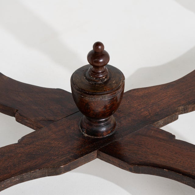Wood 19th Century William And Mary Side Table In Original Patina For Sale - Image 7 of 17