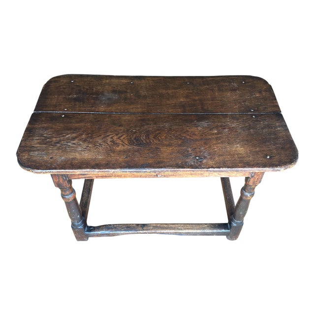 Late 17th Century English Oak Tavern Table For Sale - Image 4 of 10