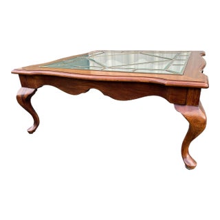 Ethan Allen Inspired French Country Leaded Glass Maple Coffee Table For Sale