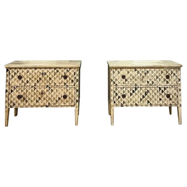 Wood Italian Chests of Drawers in Pinewood, Early 20th Century, Set of 2 For Sale - Image 7 of 7