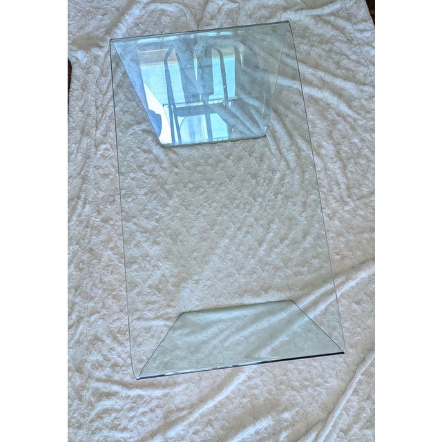 Bent Glass, a Modern Coffee Table For Sale - Image 4 of 4